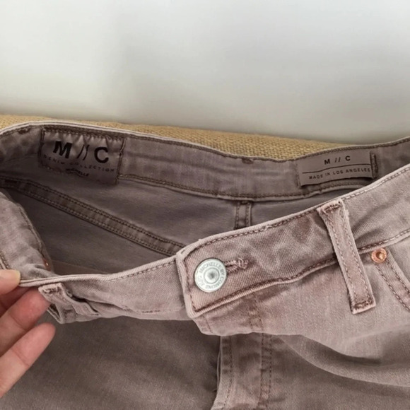 M//C Denim Collection MICHELLE by Comune Austin Vintage Shorts - Picture 4 of 9